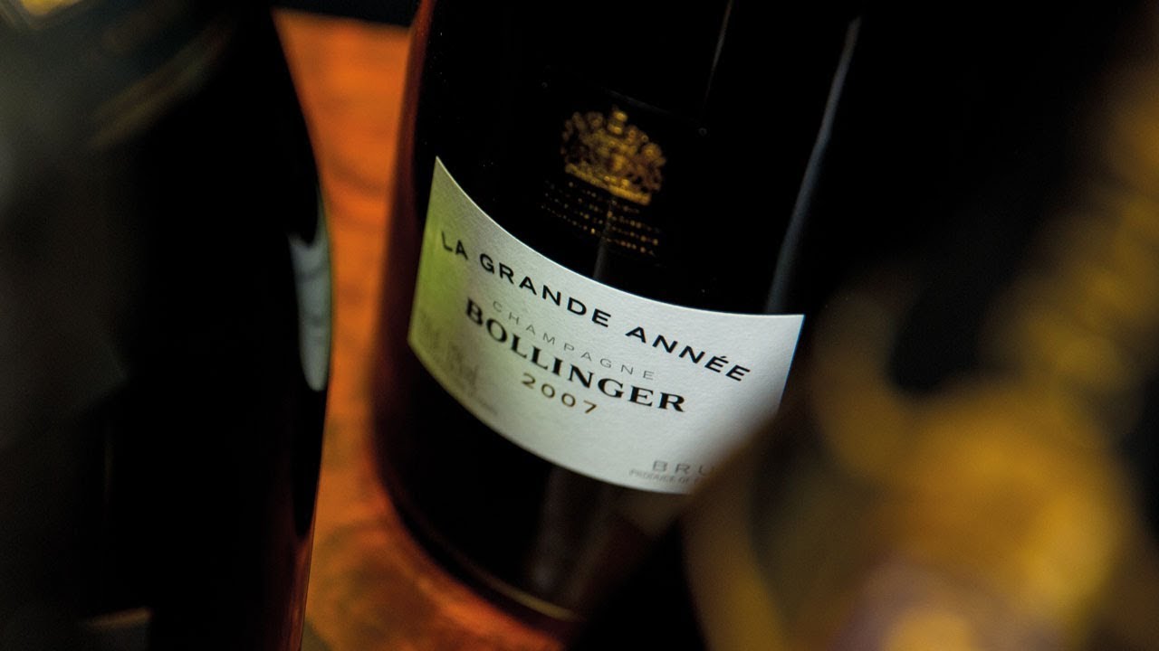 Prestige Cuvée vs Vintage Champagne with Jancis Robinson - Bollinger Champagne Pair 1/8