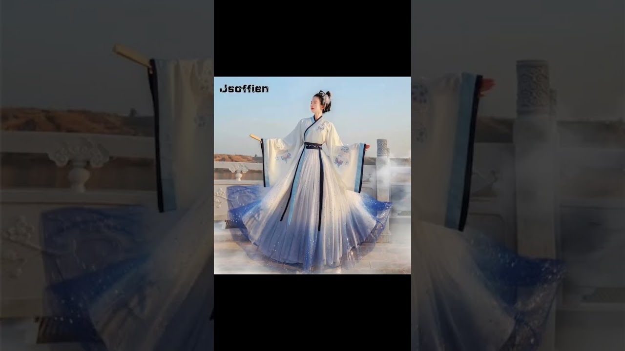 Chinese vs Japanese kimono