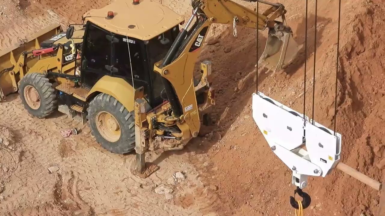 קטעים באתר בנייה 30