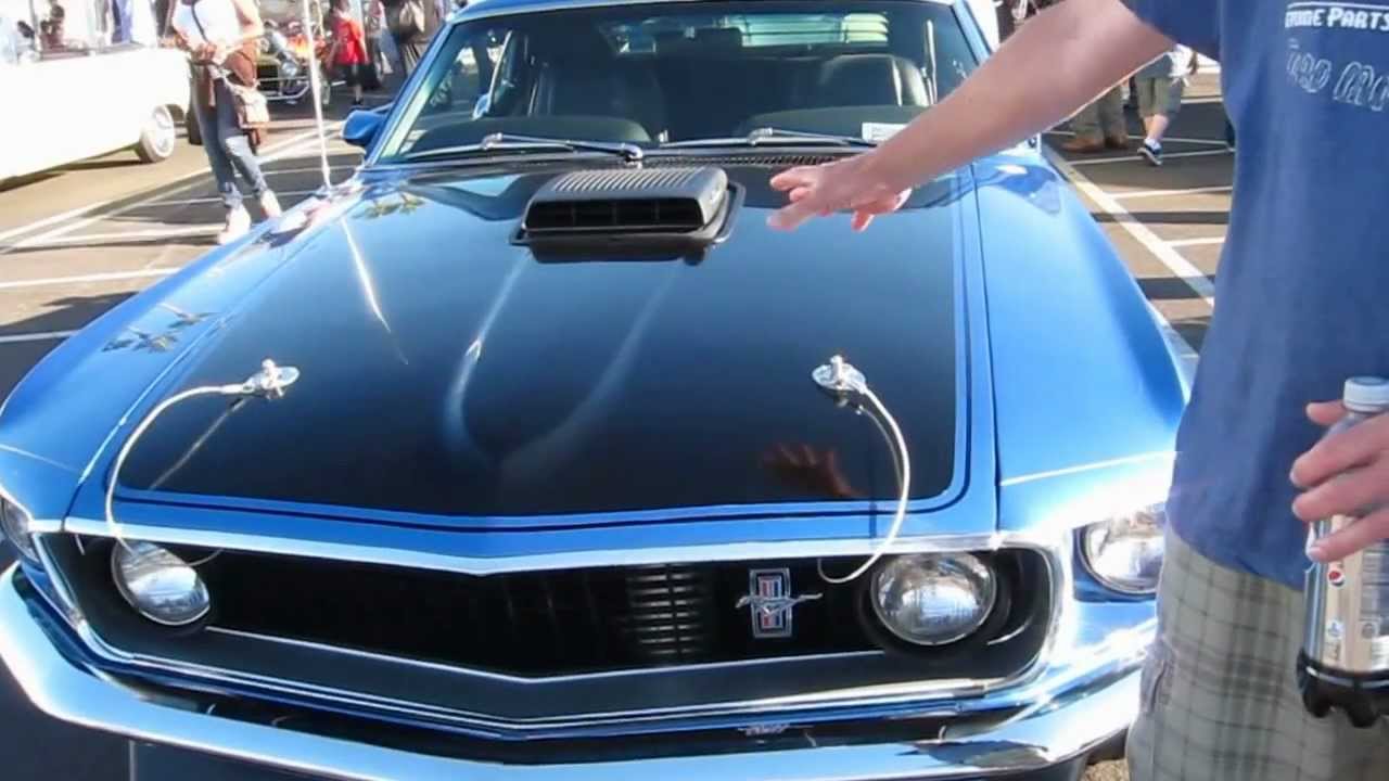 Classic cars - 1961 Ford Mustang Mach 1 - Muscle Car