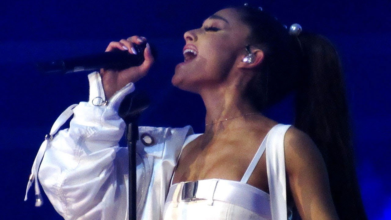 Ariana Grande - 11 Most Surprising Note Changes!
