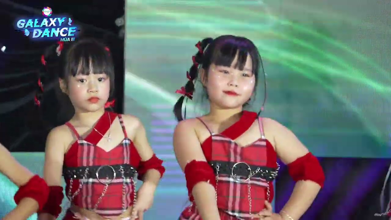 Nhảy  On the Floor - CLB Ngôi Sao Nhí 