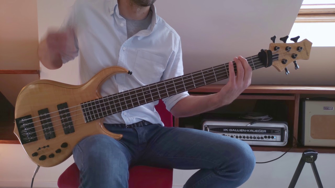 Laurence Jones - Got No Place To Go (bass cover)