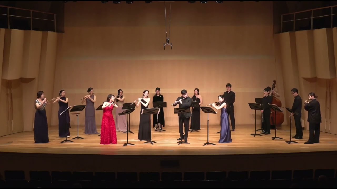 W. A. Mozart Sinfonia Concertante in F Major, KV297b /Fl.1 손아영 Fl.2 우미 Fl.3 이화영 Fl.4 박소정