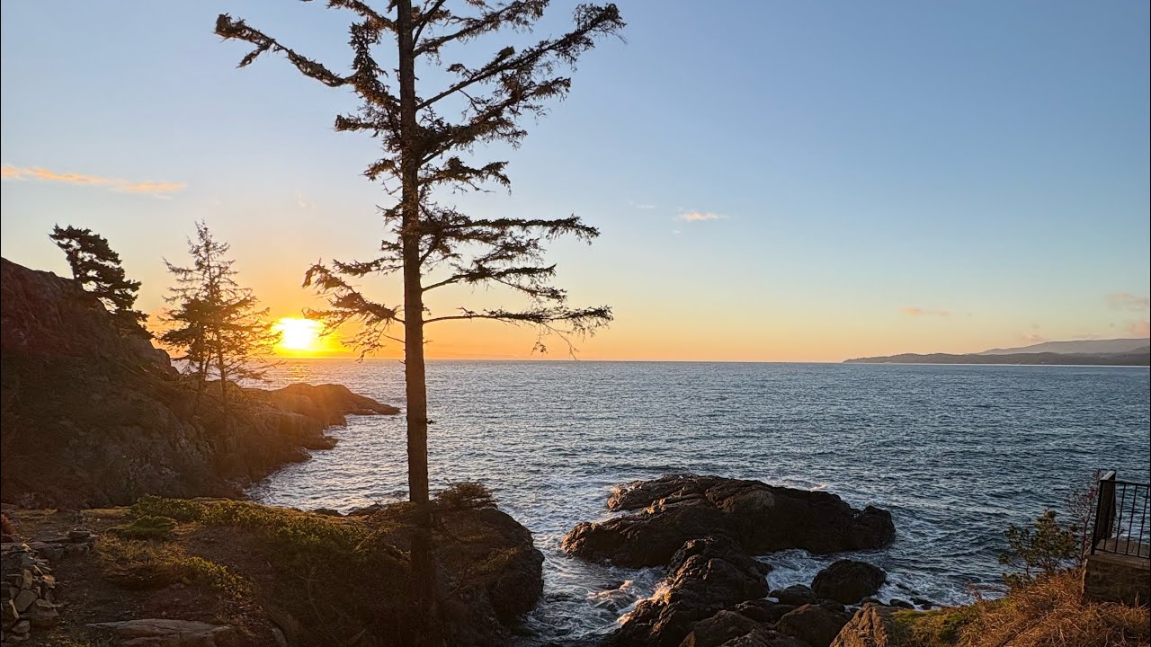 Sookepoint ocean cottage resort Vancouver island 🇨🇦. 