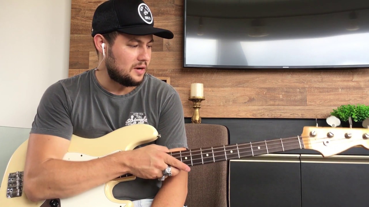 FENDER JAZZ BASS 62RI JAPAN review por Thiago Tonini