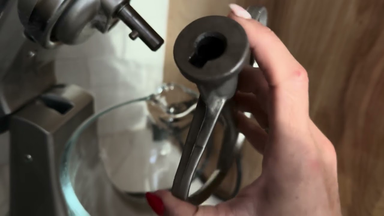 Review: KitchenAid Flat Beater - Stainless Steel, 4.5-5 Qt