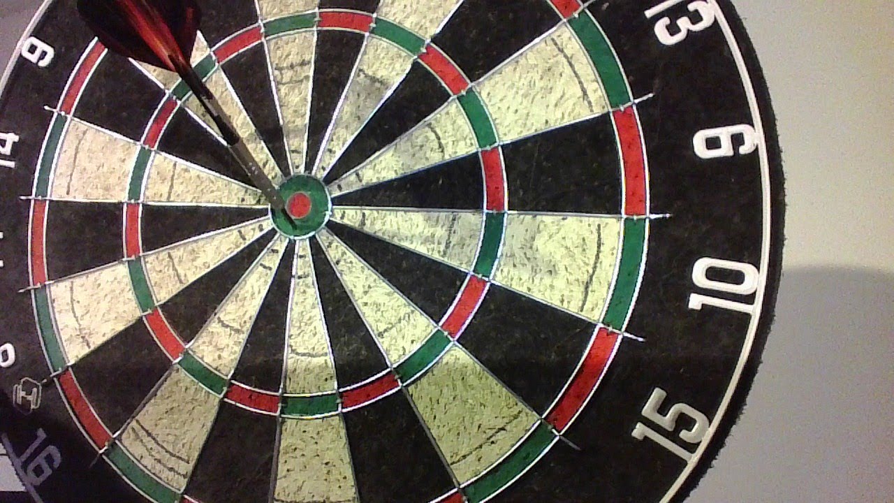 Wer alls erstes das Bullseye Trifft