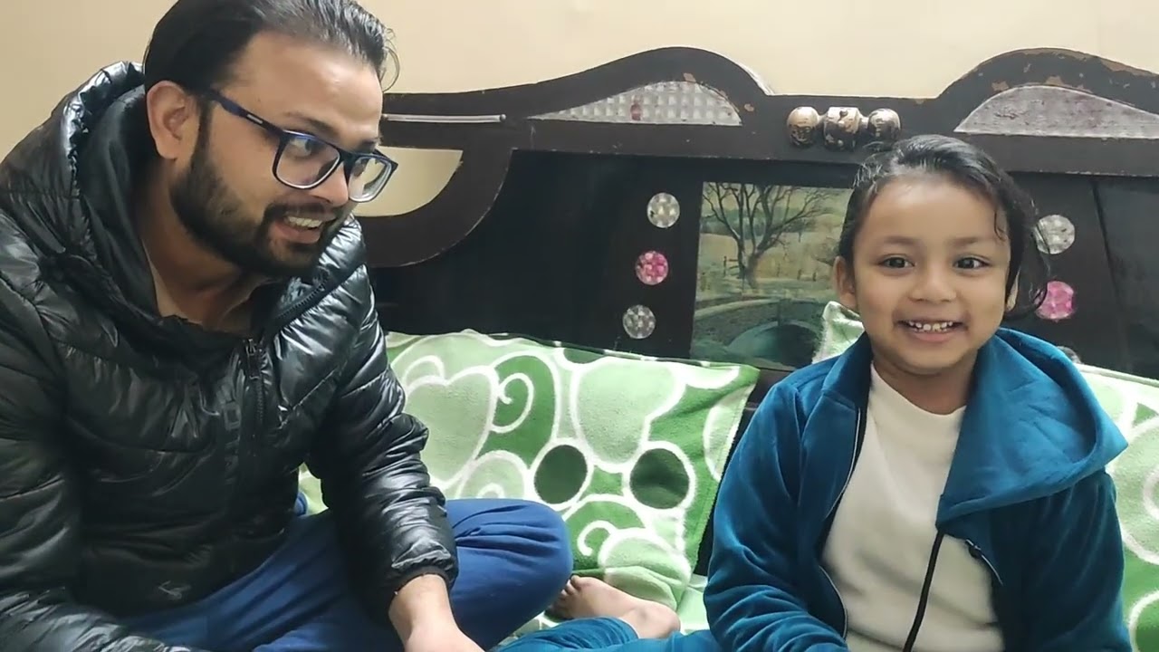 Peehu playing games with dad