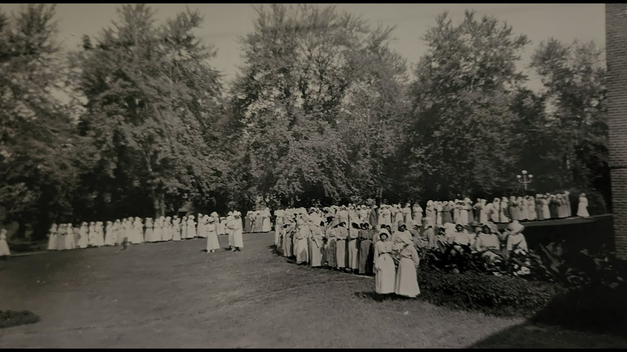 Life in the Asylum for Women 1900-1950