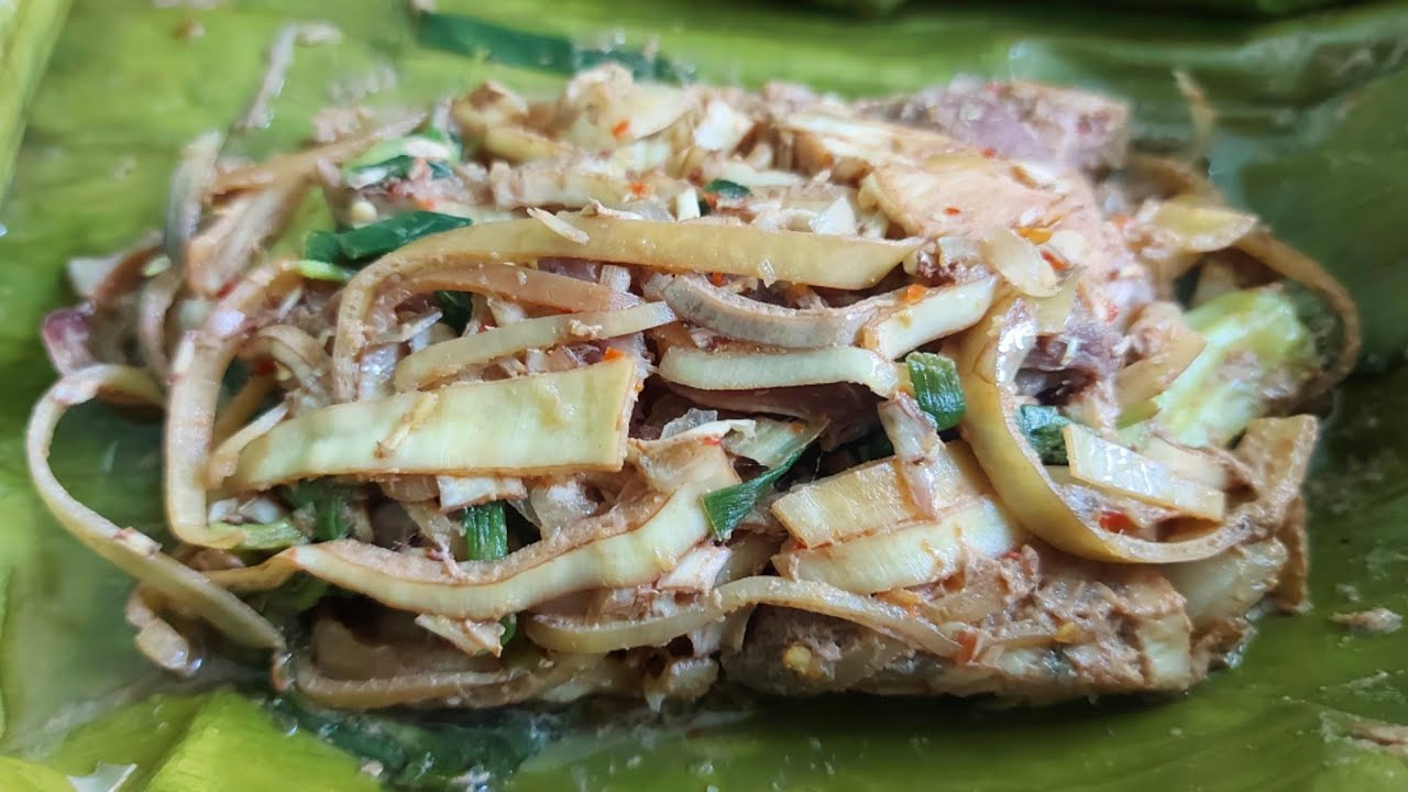 วิธีทำหมกเครื่องในไก่ใส่หัวปลี แบบอีสาน/ครัวกัณฐมณี channel