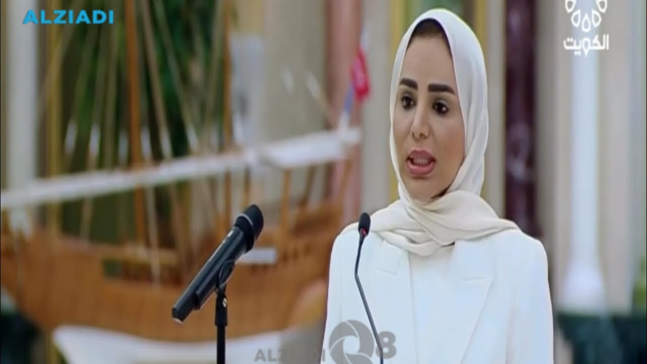 صاحب السمو أمير البلاد يستقبل الشيخ أحمد العبدالله والوزراء لأداء اليمين الدستورية أمام سموه