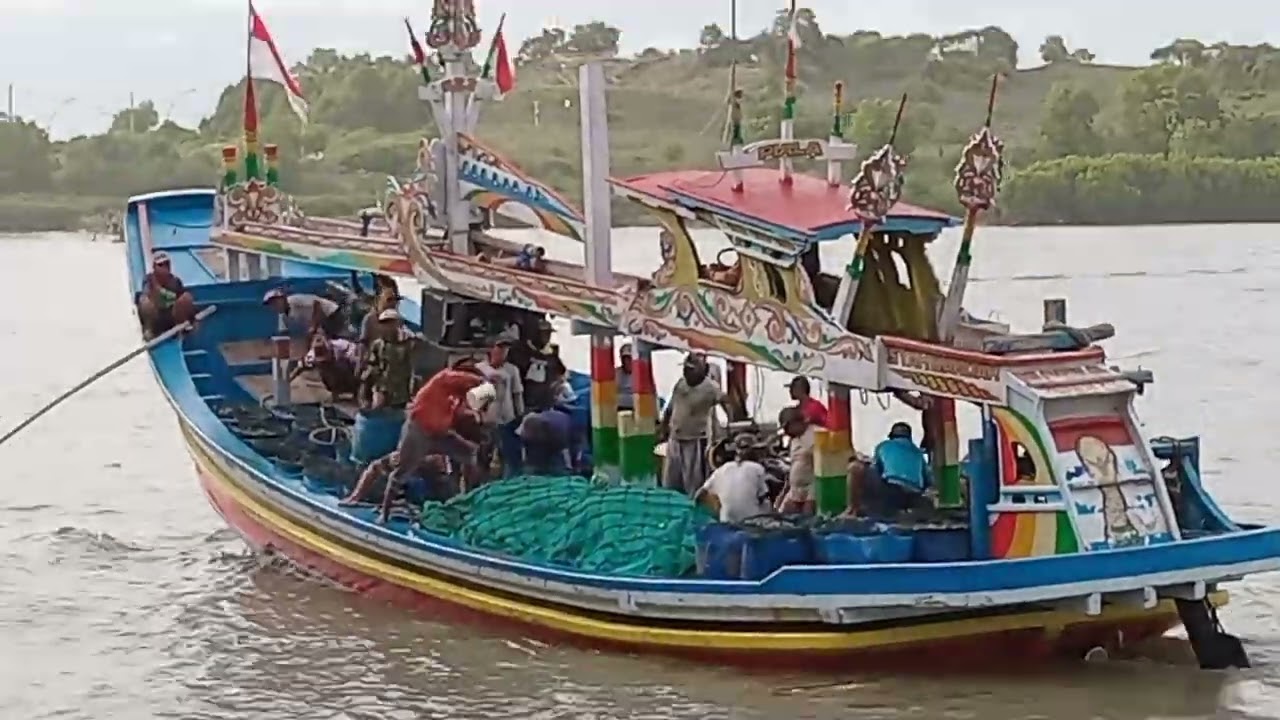 PIALA BERBAGI REZEKI#Ikan D Laut Puger#Plawangan Puger Jbr