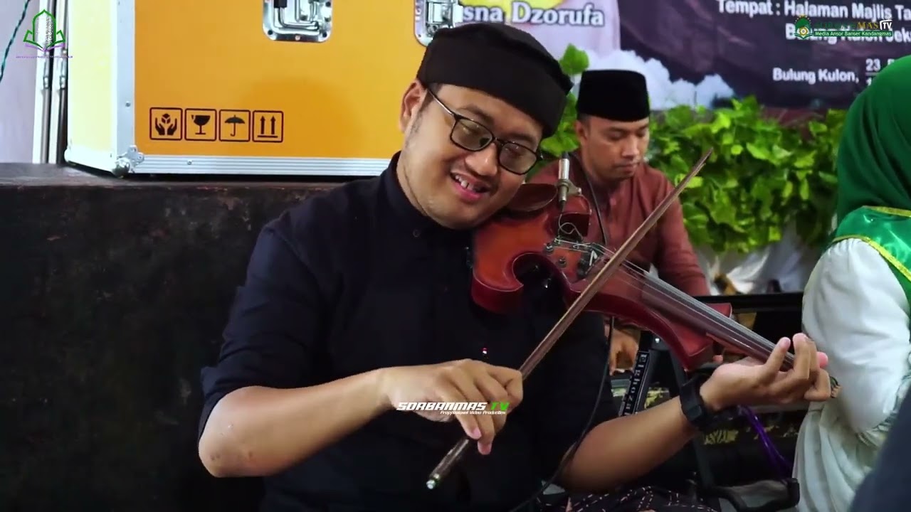 PADUAN SUARA MUSTIKA DARLING // AN NISWAH