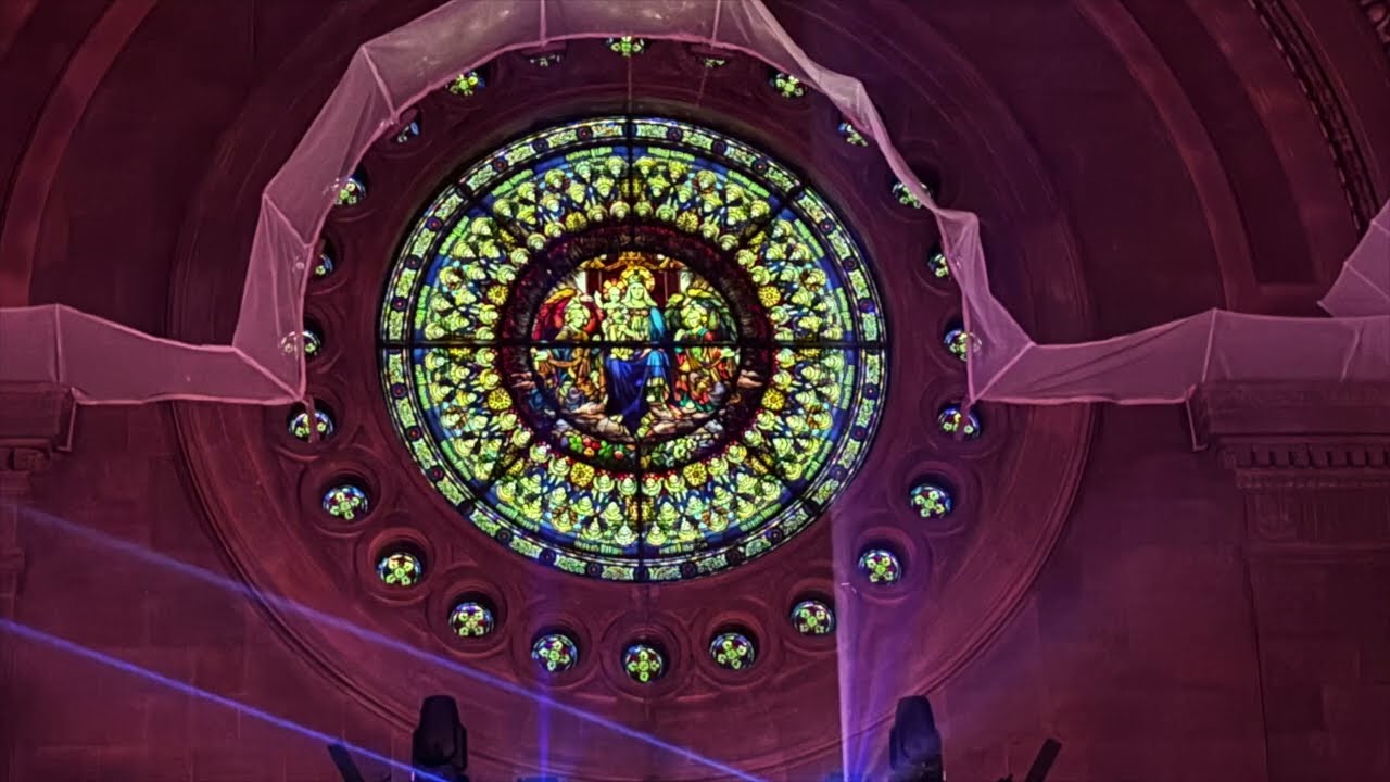 RAD DISC.  EP18 Light Show (LUMINISCENCE) with Love Choir & Orchestra @The Basilica of Saint Mary