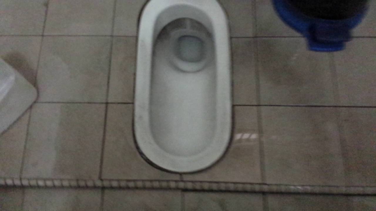 Squatting 90s Johore Pipe Co,Toa Payoh Lorong 4,Blk 95 Coffee Shop Ladieses