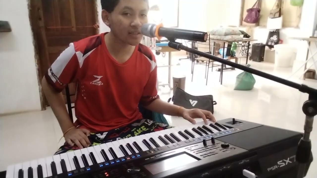 ເພງຈຳປາເມືອງລາວ เพลงจำปาเมืองลาว.YAMAHA PSR-SX720 PSR-SX700 ຈຳປາເມືອງລາວ ແມ່ນແຝເພງ จํມາລພອນ.