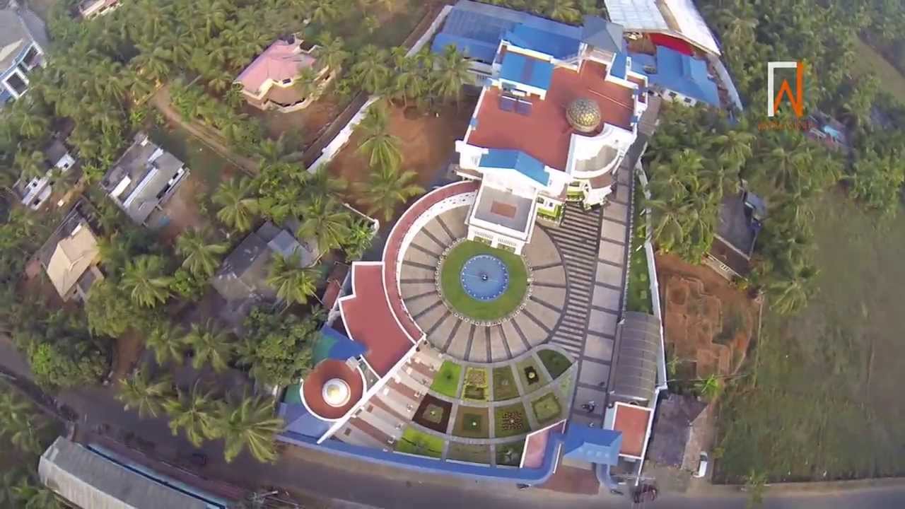 Spike Mansion