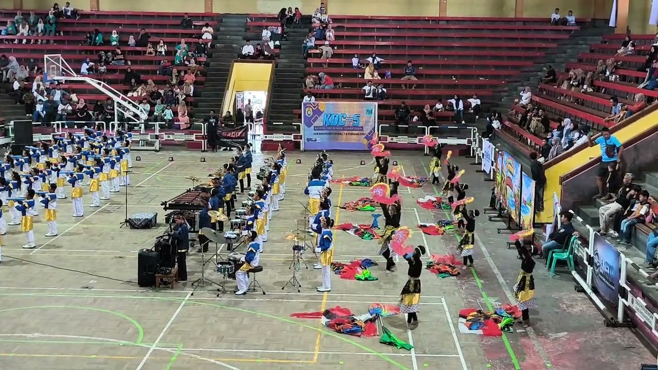 Marching Band Marsudi Siwi SDN 1 Doro Kec. Doro Kab. Pekalongan event KMB - view dari samping