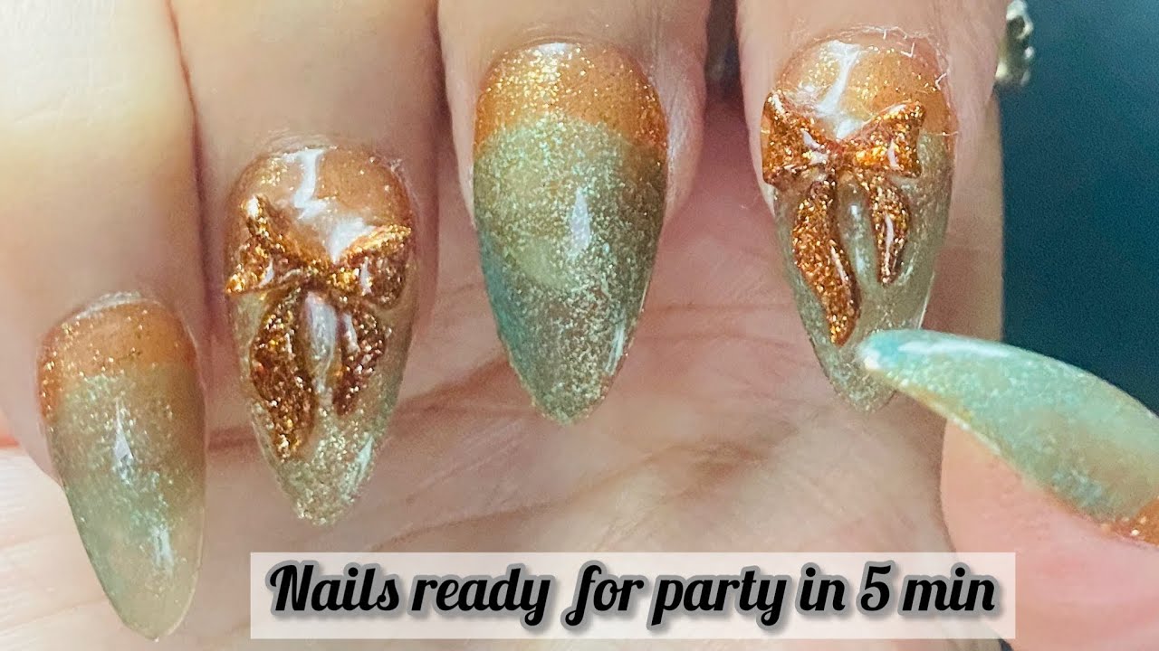Press on nails Lavish gel nails Grab it now. Customisable nails. Shipping all over India 💕