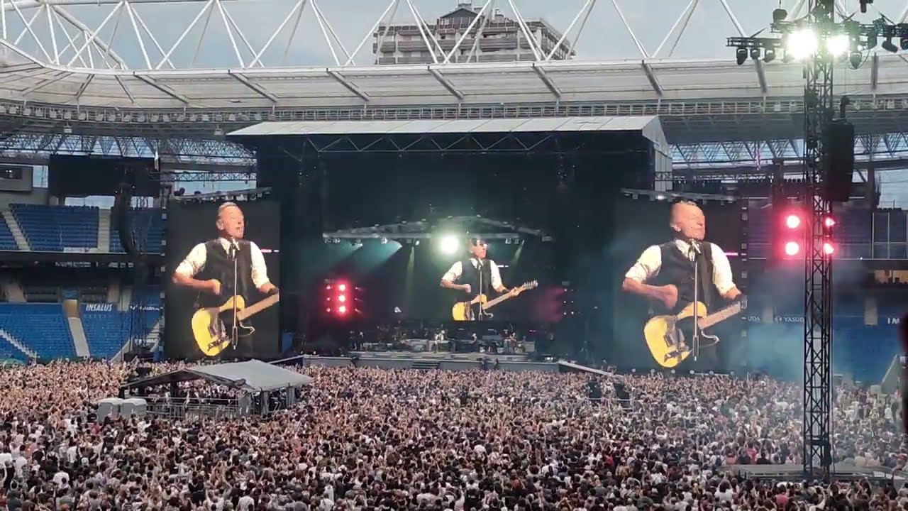 Prove It All Night - Bruce Springsteen & The E Street Band (San Sebastian 24/06/2025)