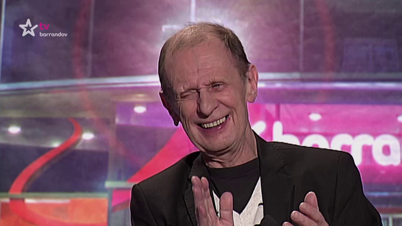 Nikdo nen&iacute; perfektn&iacute; (2016/4)