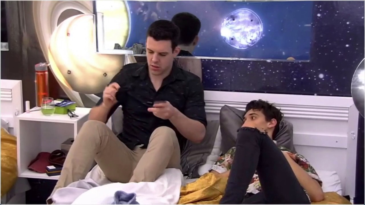 Day 20 - 03/30 - Kev & Will laugh about breaking his belt, hug, hold hands, and cuddle.