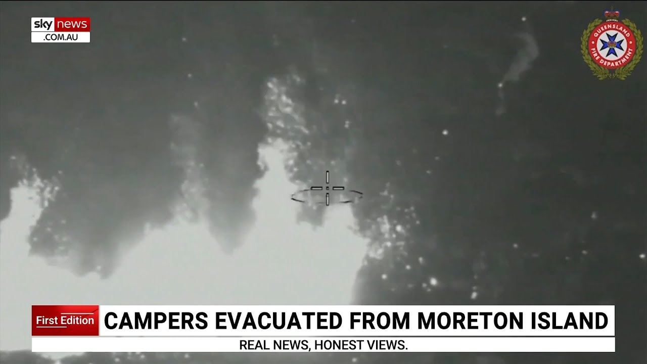 Campers forced to evacuate following major fire on Moreton Island