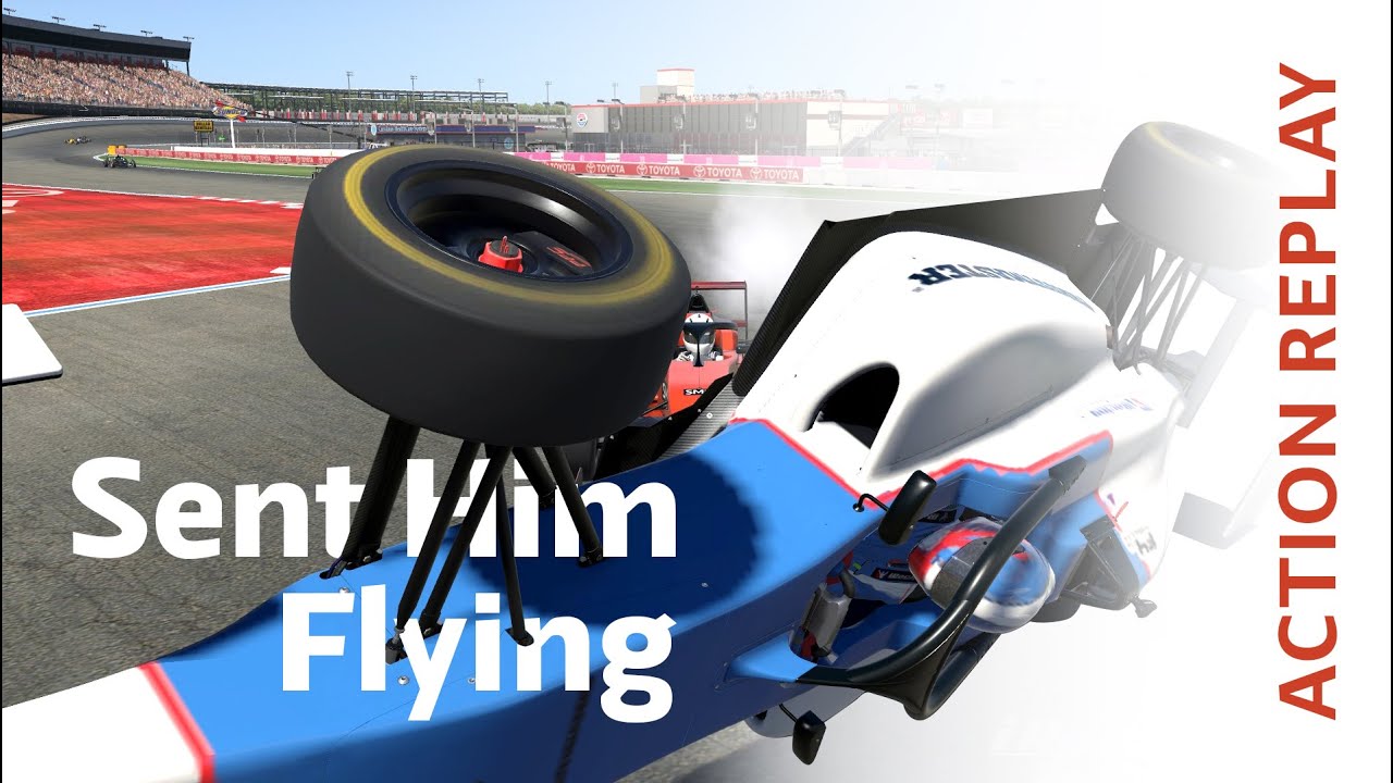 A sensational dive-bomb in a Formula 4 | iRacing