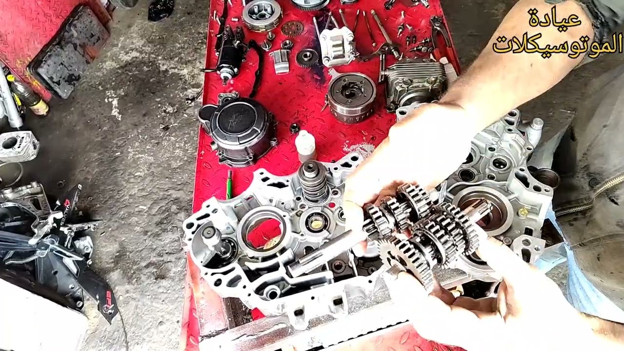 تجميع موتور موتوسيكل بنيلي tnt 150 cc كامل بالشرح والتعديل Assembly of a Benelli motorcycle engine