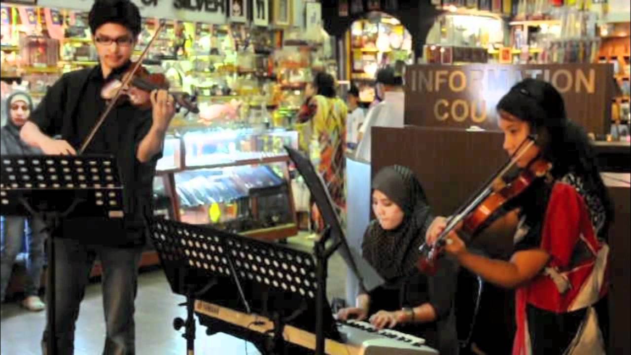 Music For Life - UiTM (Violin Quartet) at Central Market