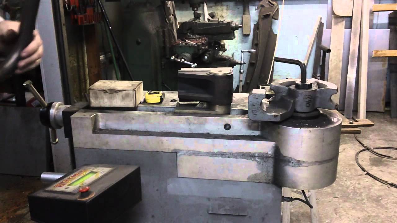 Chopper frame build video 3 Bending tube for rear