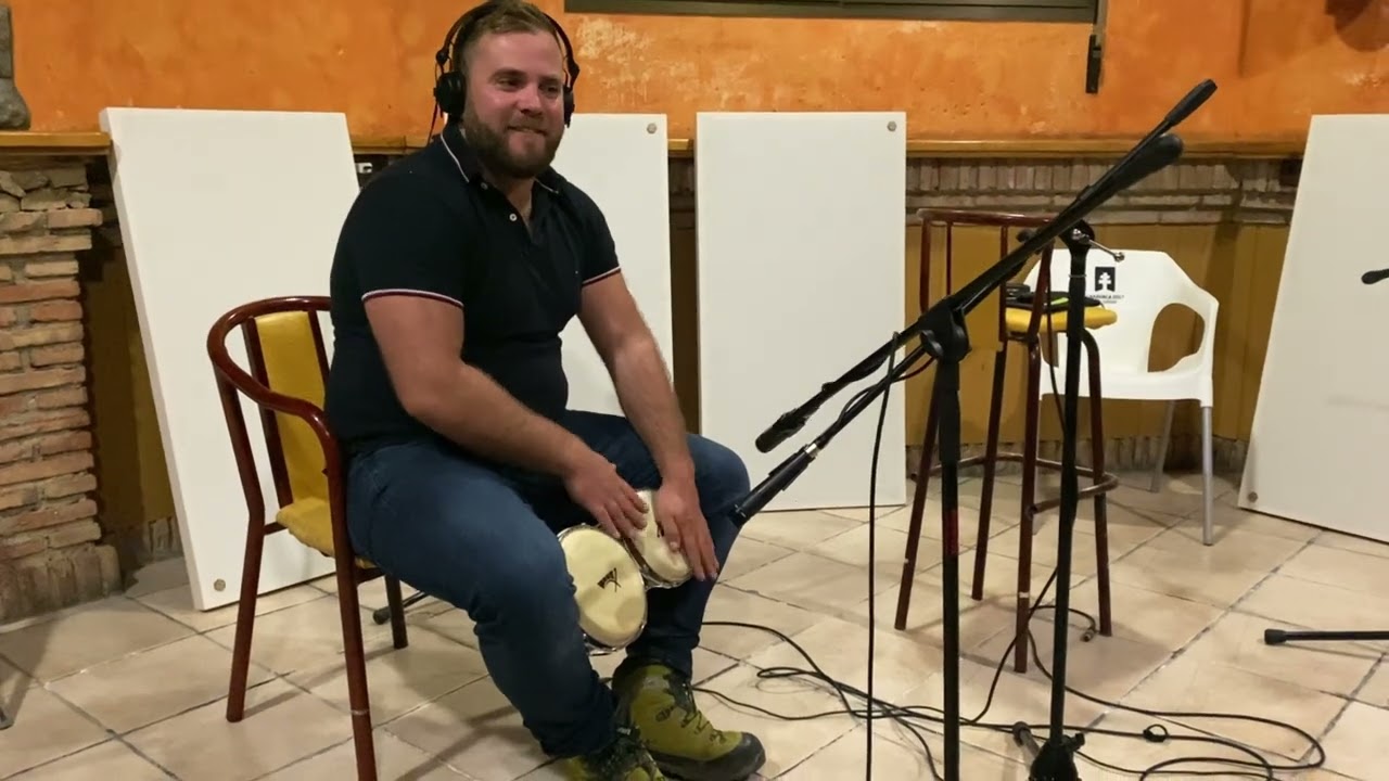 Verde que te quiero verde (Cover Benamaurel)