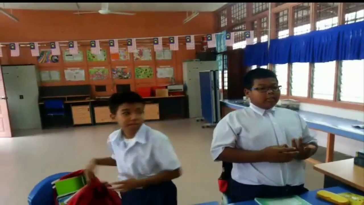Warga SK Tebing Rebak