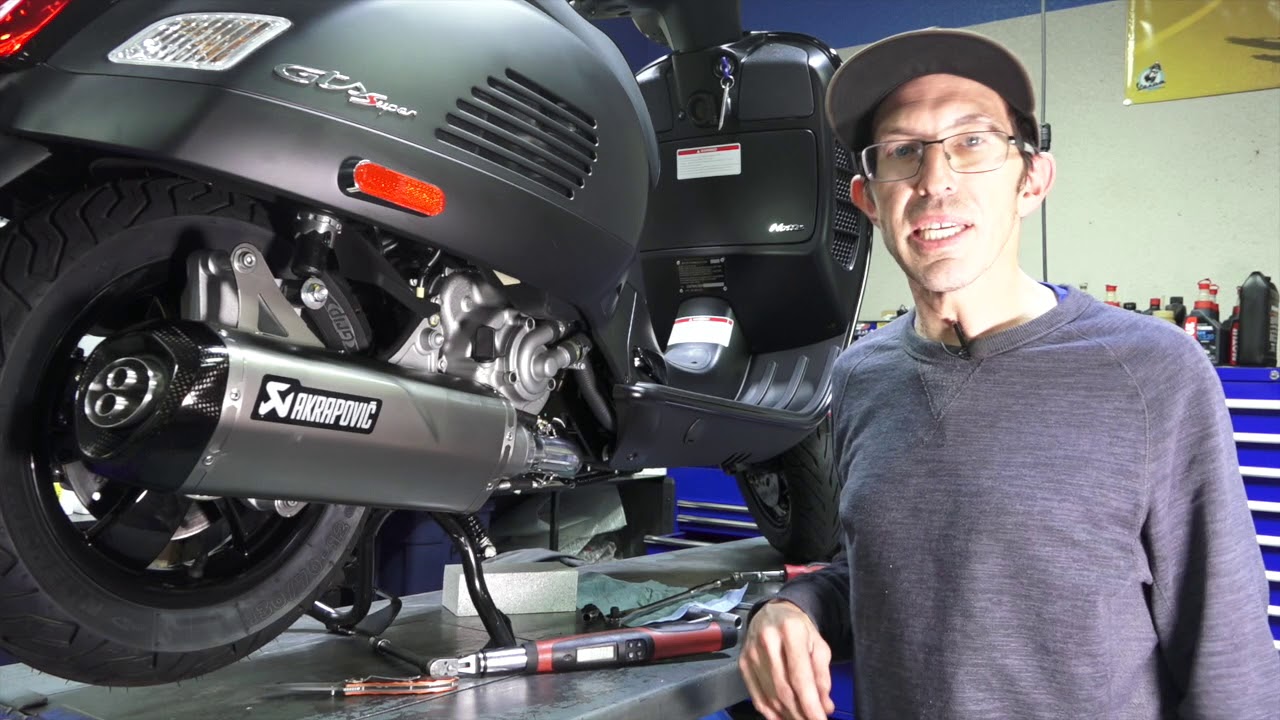How To Install the New Akrapovic Exhaust System on Vespa GTS