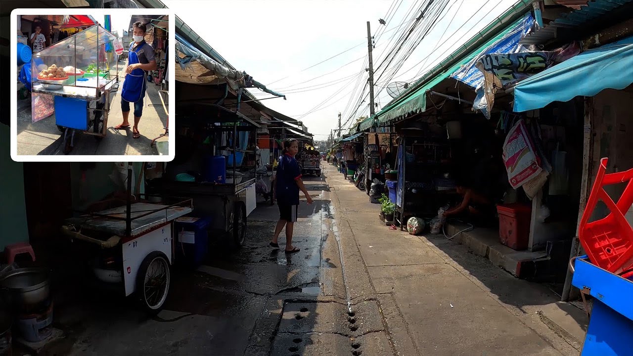 Small Hidden Slum Alley In Bangkok