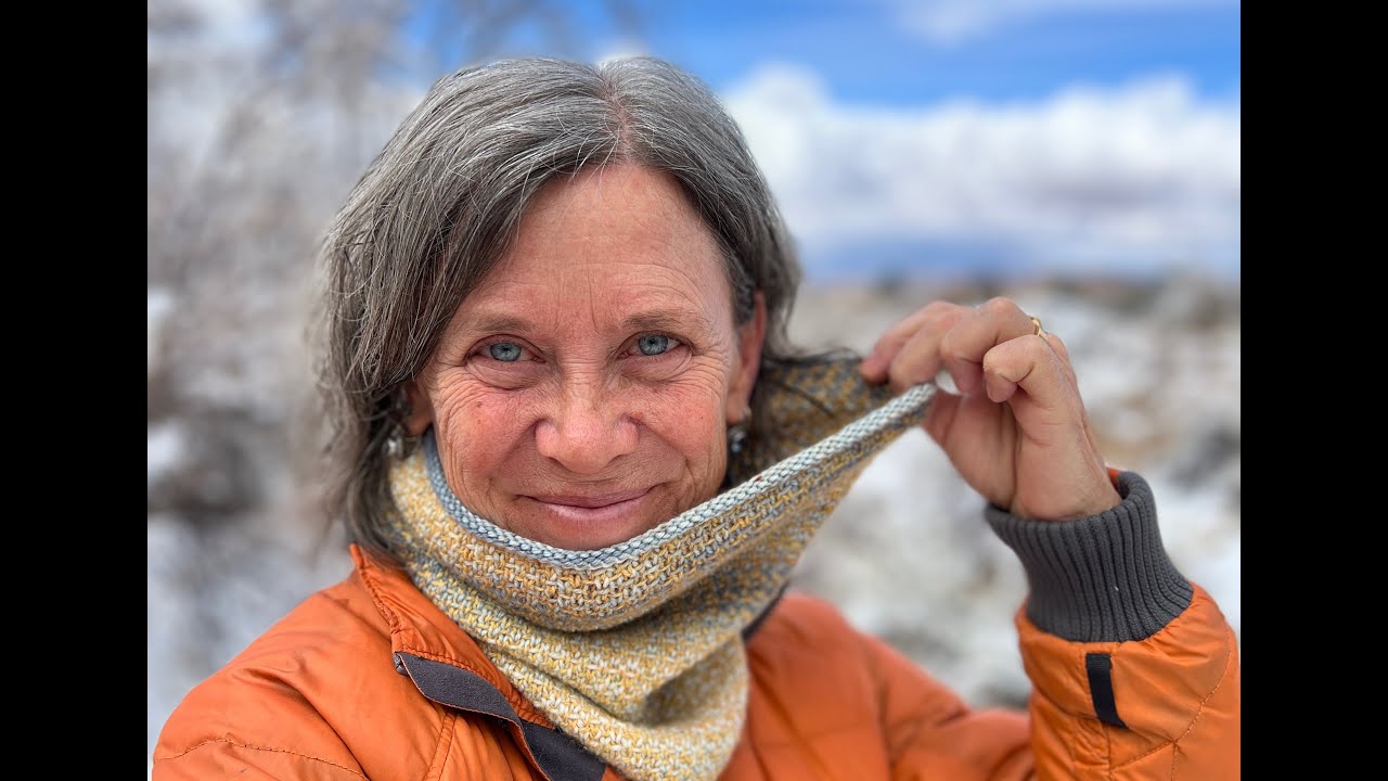 A discount code, a latte, new projects and Red Barn Collections in the house!