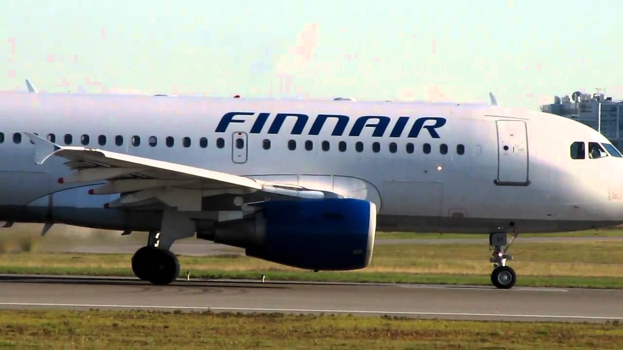 Finnair Airbus A319-100 Reg. OH-LVI Takeoff at Helsinki-Vantaa Airport From RWY22R