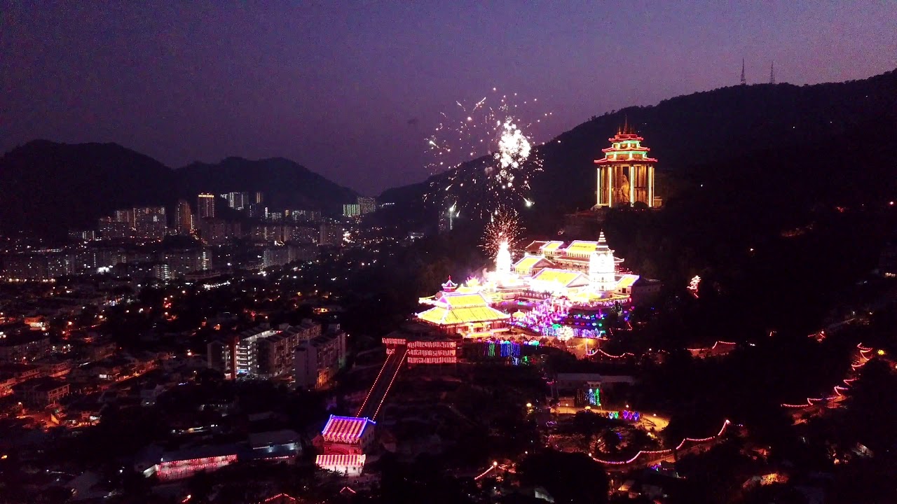 Kek Lok Si Temple Fireworks Display 2018 (4K)