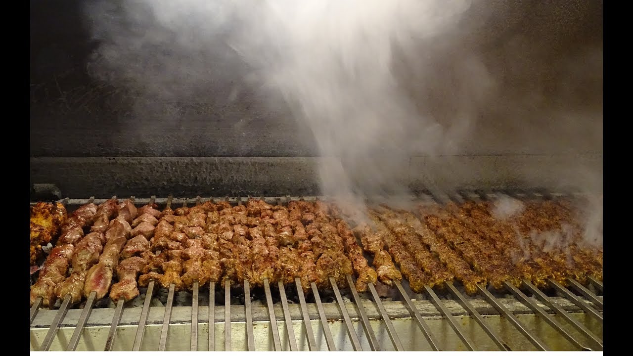 Küşlemeci Mehmet Usta'da Kebap Yaptık...Çıtır Gaziantep Lahmacunu,Küşleme ve Salata yaptık...