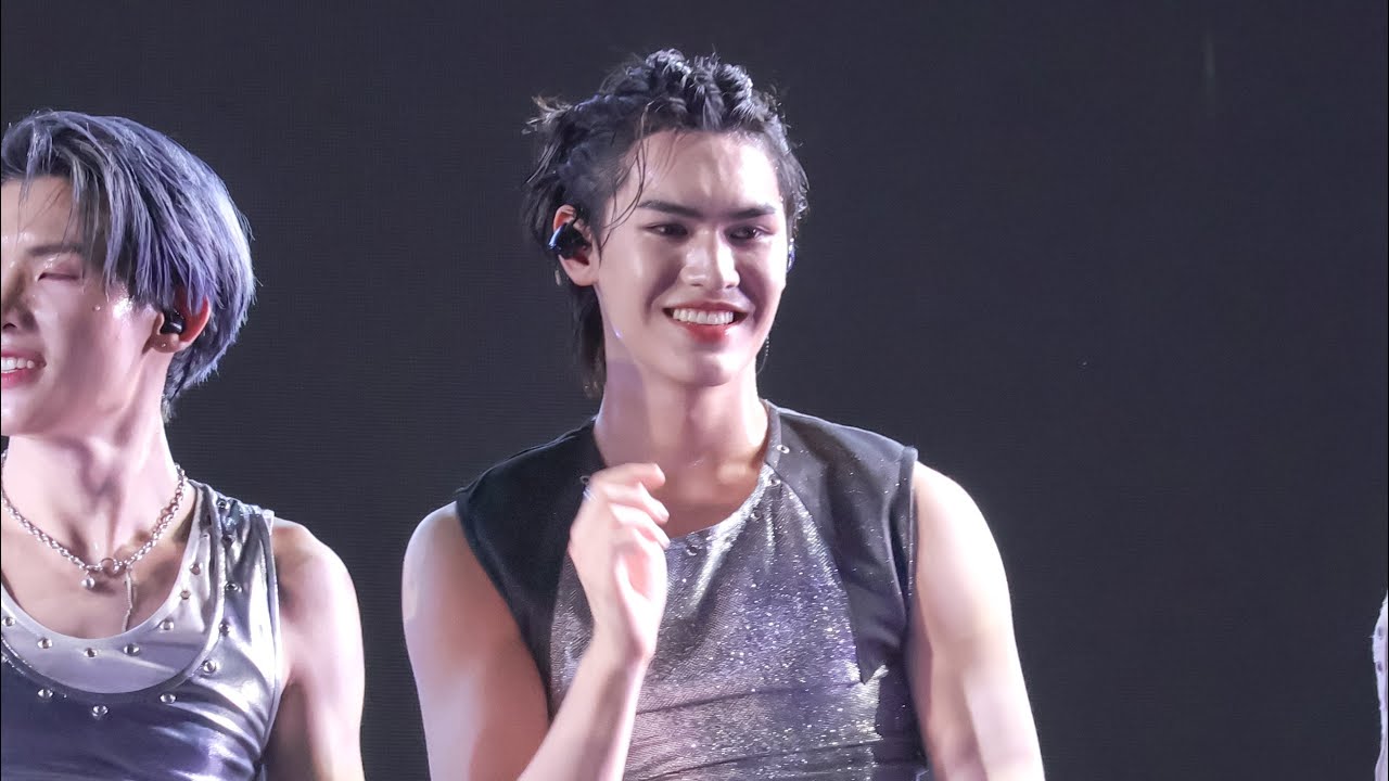251231 อยากแชร์เพลงรักทุกเพลงให้เธอ อยากแชร์เพลงรักให้เธอทุกวัน @ FuturePark [OBO Focus Fancam]