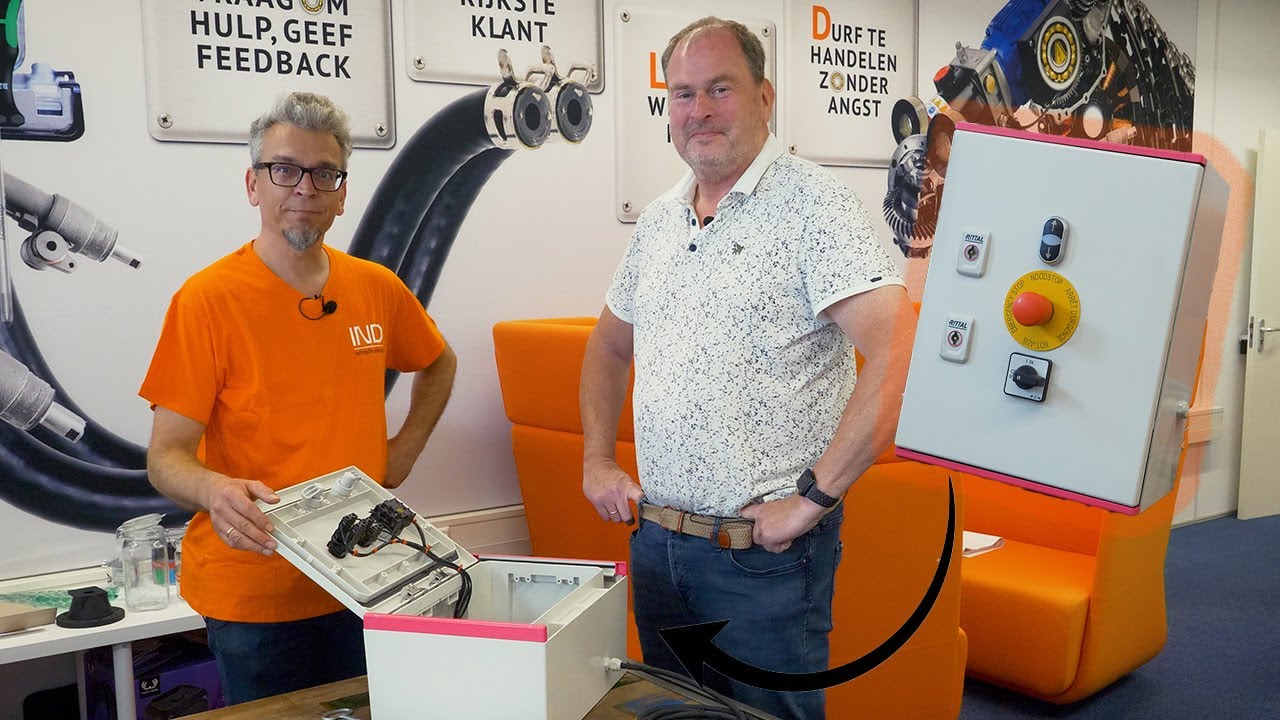 Elektrotechniek in de praktijk: Schakelkast samenstellen en fouten opsporen met Mark en Bert!