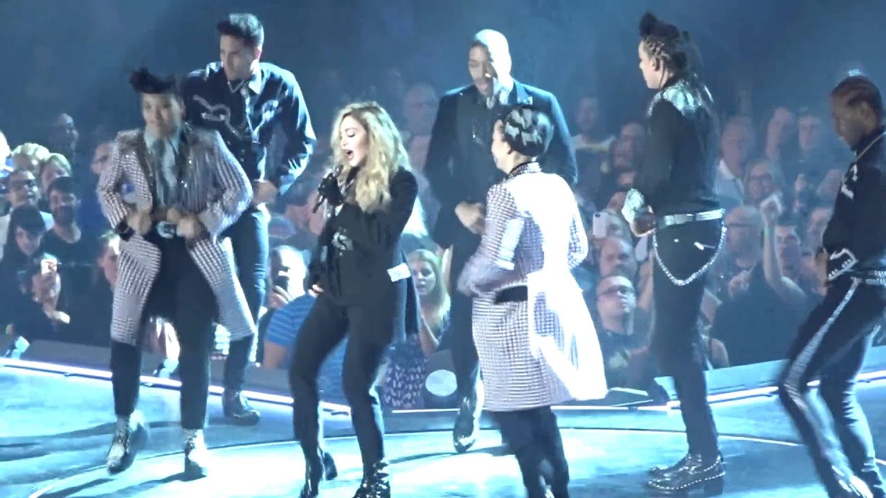 Madonna sings Deeper and Deeper in Detroit