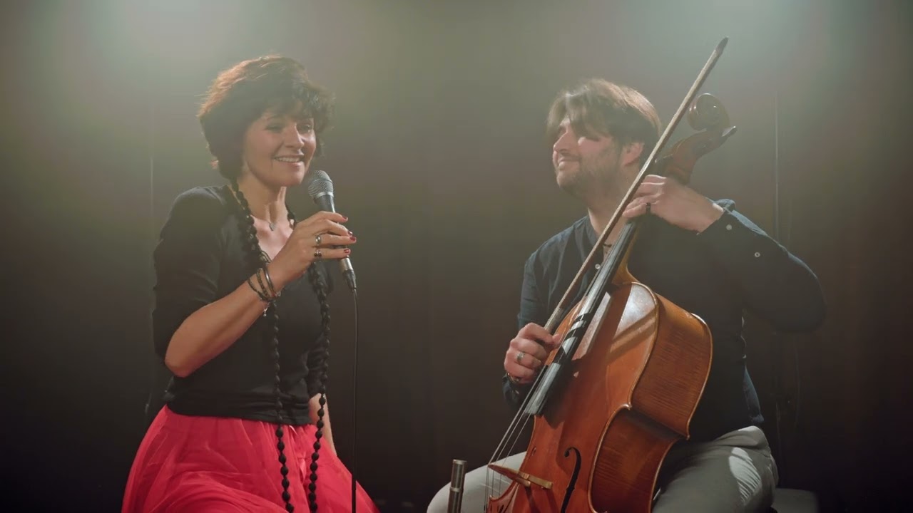 Stefanie Boltz - Walking on Sunshine