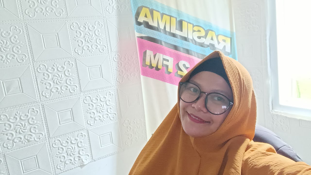 Bismillaah.. Nelly Ekadjati sedang live sekarang!