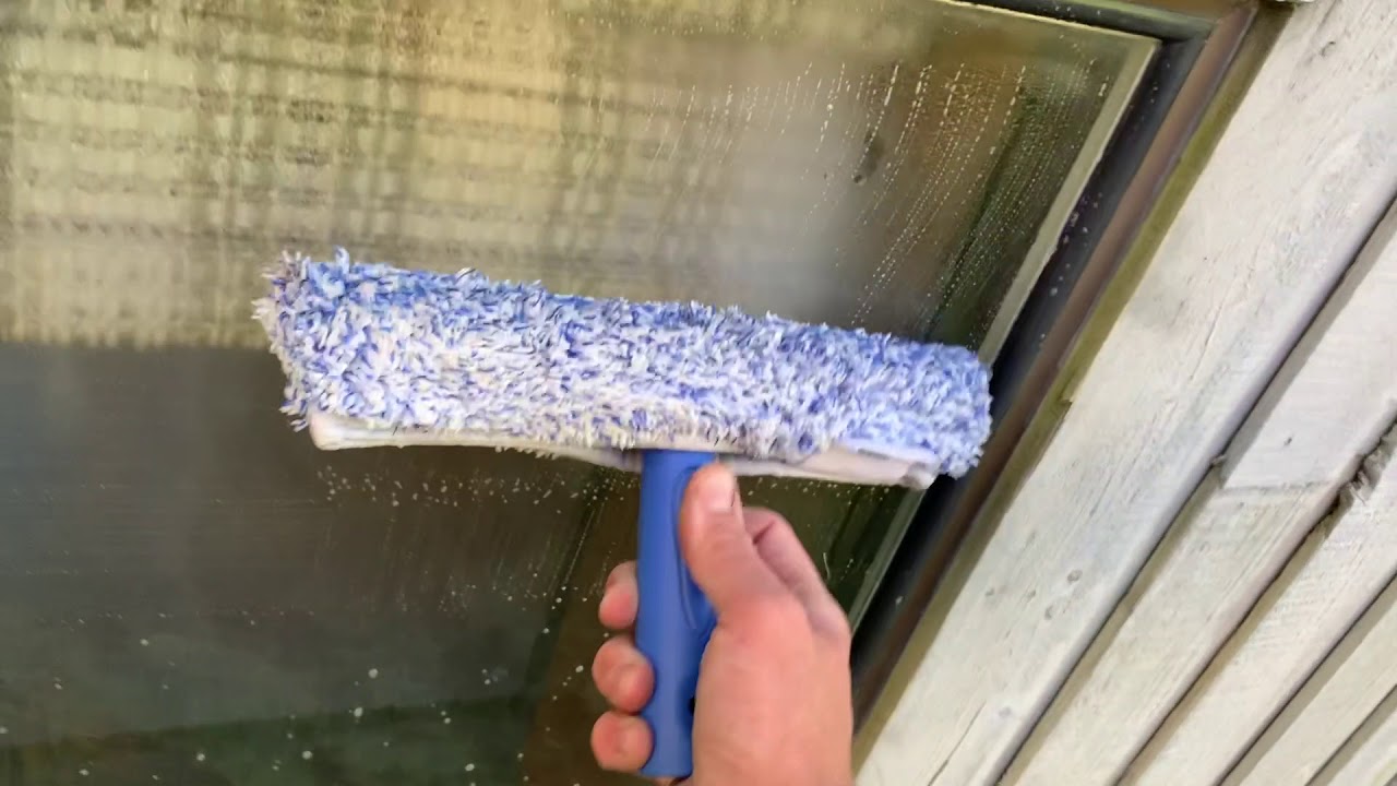 How To Remove Hard Water Spots - OneRestore