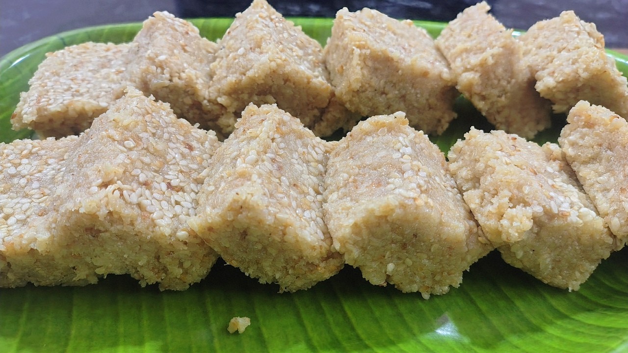 सर्दियों के लिए खास , तिल मावा की बर्फी सिर्फ 2 इंग्रेडिएंट्स में 😱