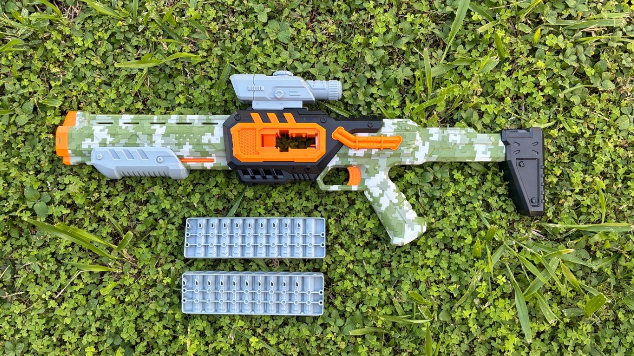 A 10 round clip fed dart gun rifle with perfect stock? Yes