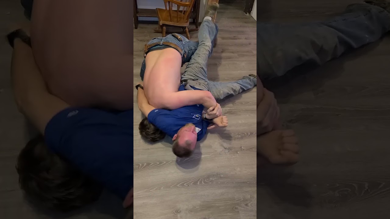 wrestling Son vs. Daddy!!!! subscribe to never miss out on  the small man 😁