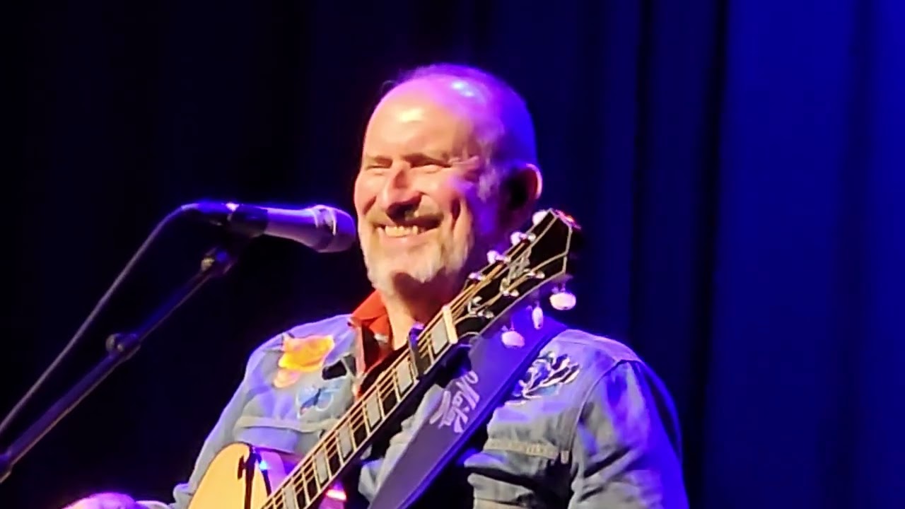 Who Can It Be Now - Colin Hay